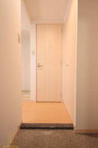 玄関　ミモサ中津