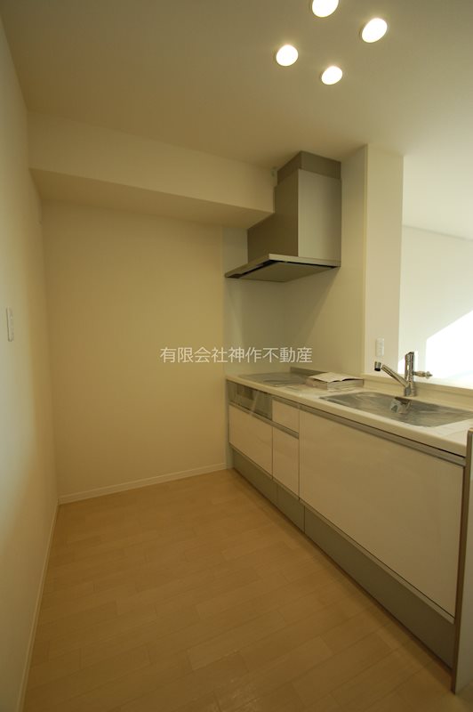 キッチン　ＩＨクッキングヒーター