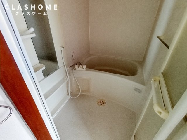 バス・シャワールーム　同物件の別部屋になります。