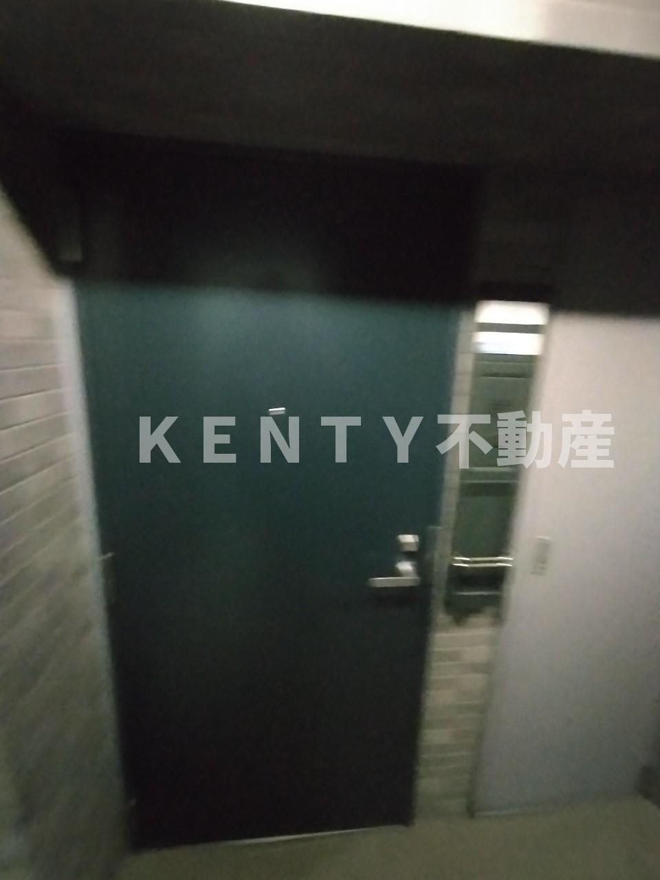 玄関　明るい玄関です