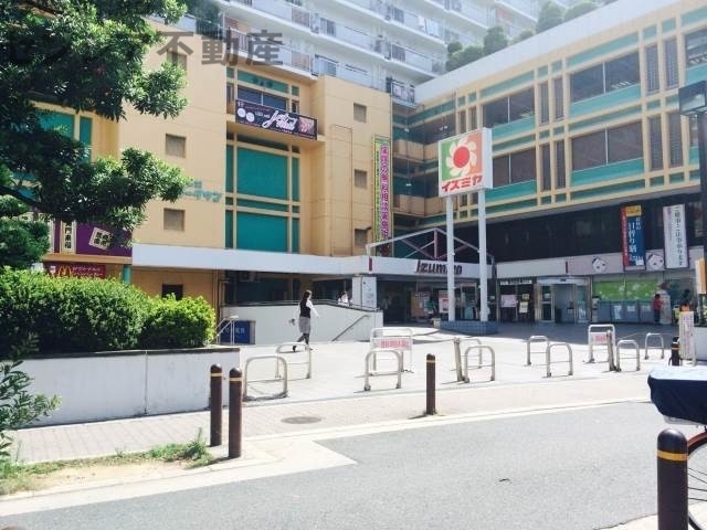スーパー　イズミヤ今福店（スーパー）まで454m