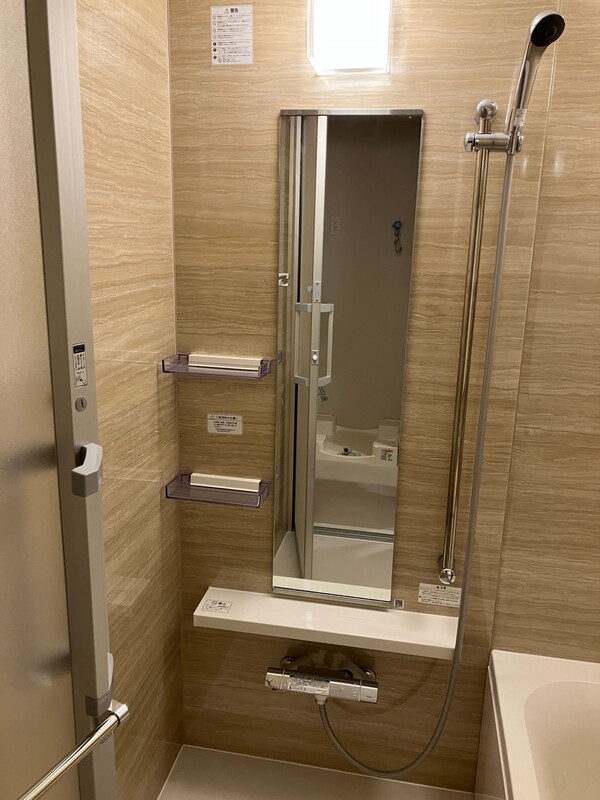 バス・シャワールーム