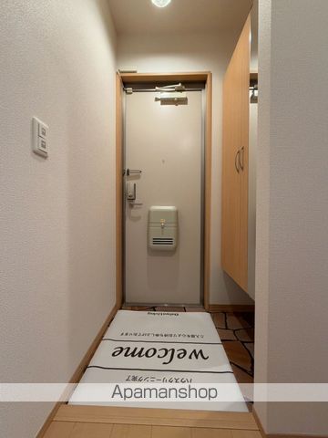 エザンス水呑 B棟の玄関写真