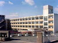 中学校　神戸市立桃山台中学校（中学校）まで2075m