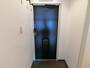玄関　広い玄関で開放感が味わえます
