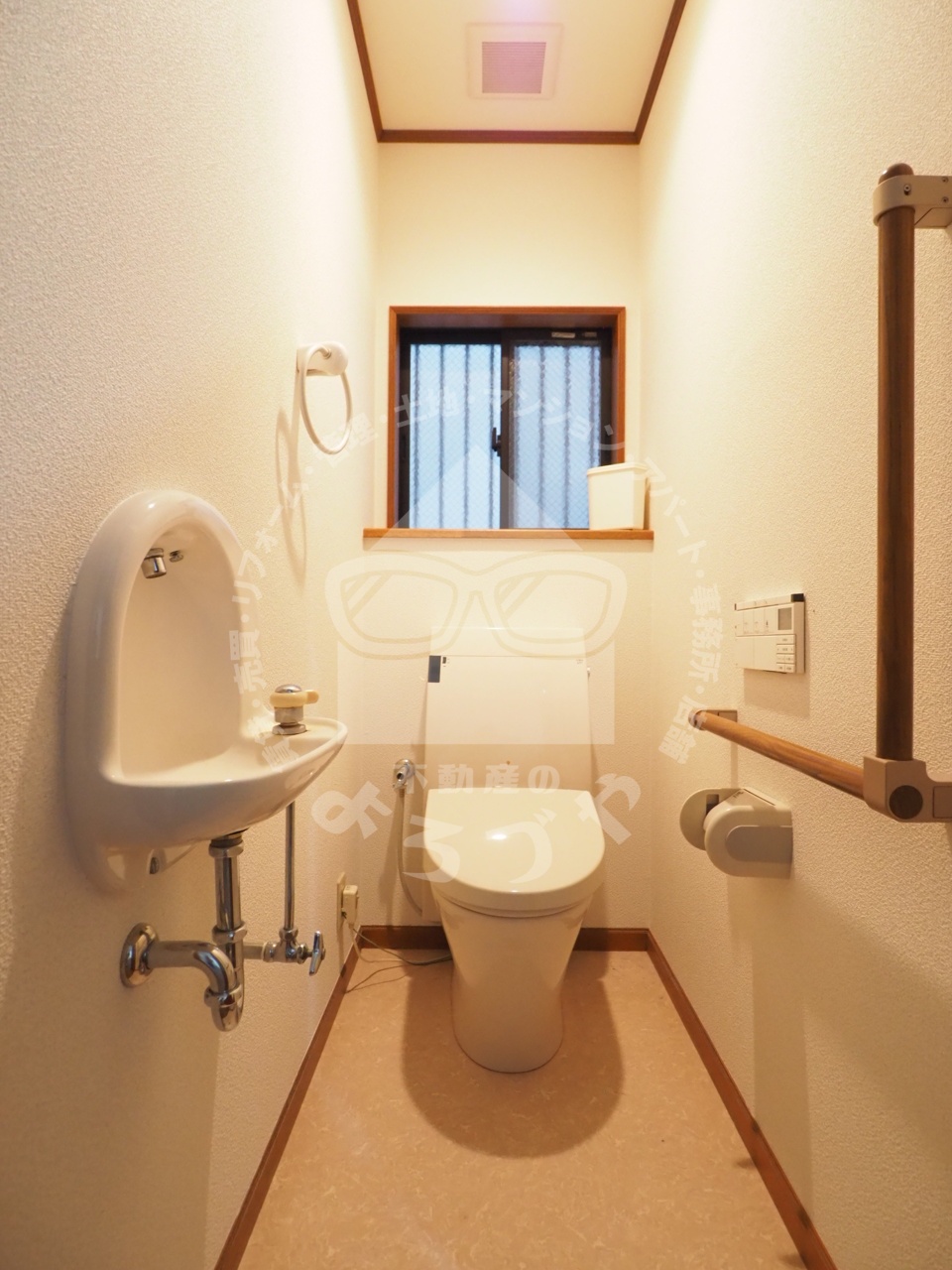 ＪＲ鹿児島本線 鹿児島駅 徒歩4分 2階建 築26年のトイレ写真