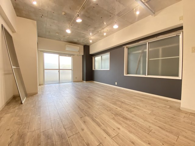 MAISON KOUMUの内装写真