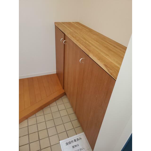 玄関　シューズボックス