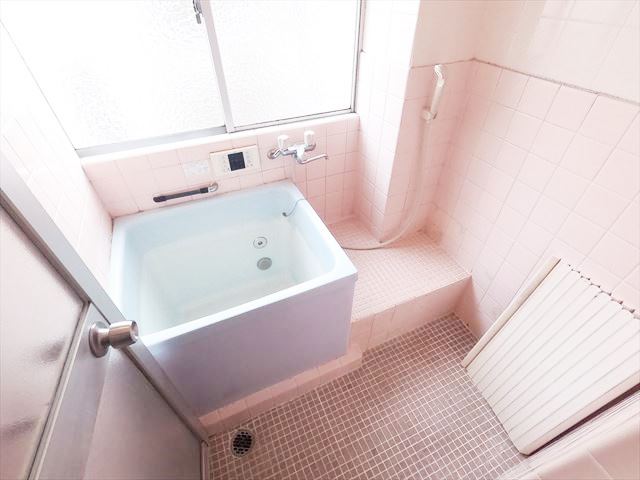 バス・シャワールーム　浴室