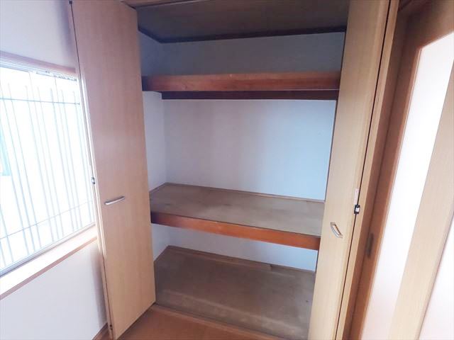 収納　押し入れ