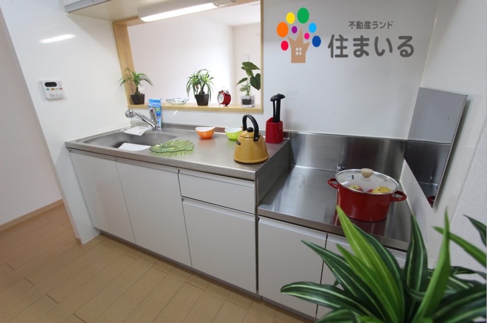 キッチン　※写真は同型タイプとなります