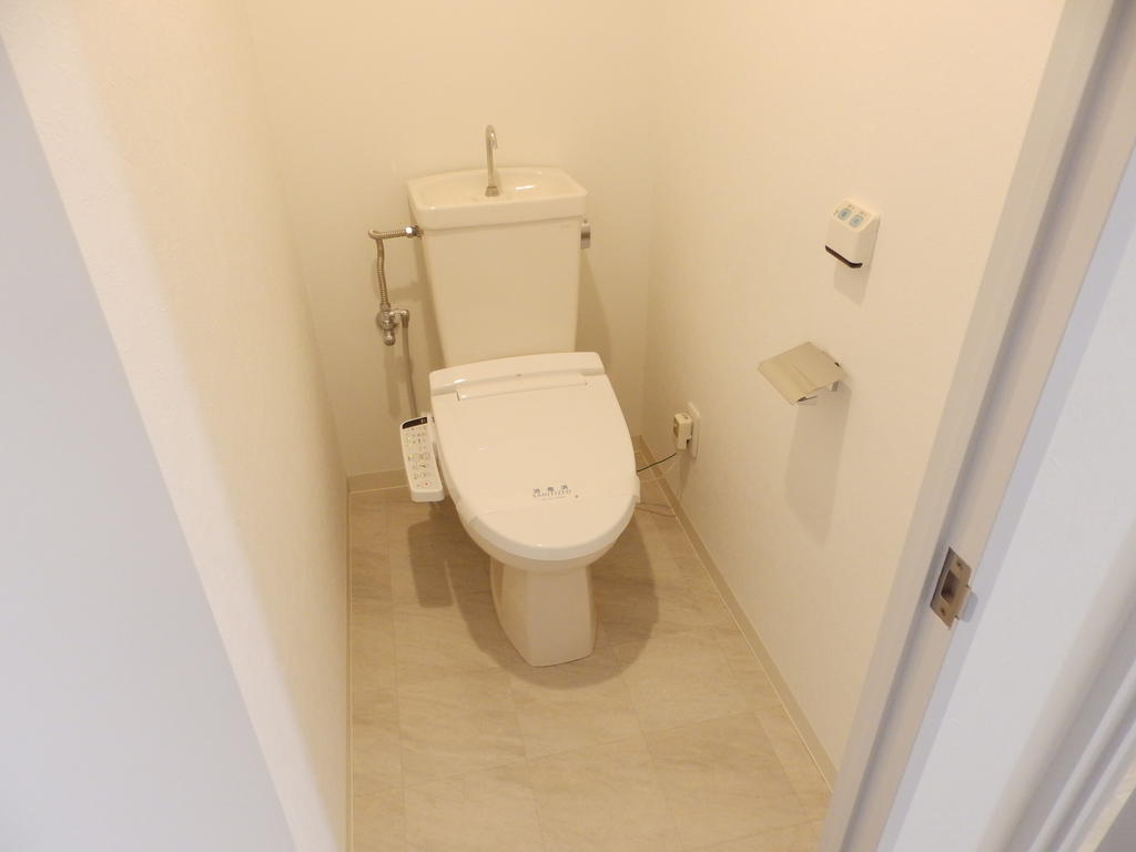 トイレ　ウォシュレット