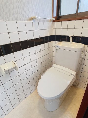 トイレ　2024年5月撮影※現況を優先致します。
