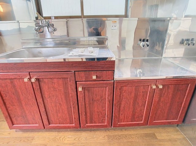 キッチン　2024年5月撮影※現況を優先致します。