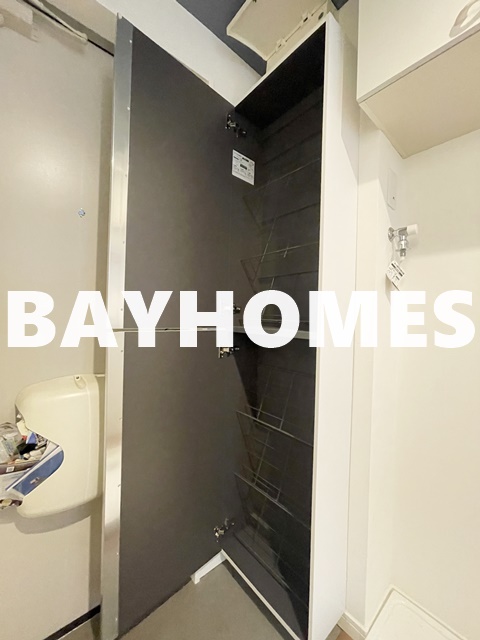 収納　同部屋参照♪