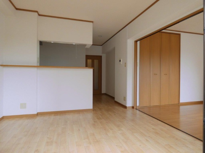 居室・リビング　図面と現状に相違がある場合には現状を優先