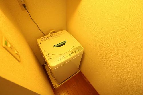 その他　洗濯機完備によりお手軽に引越しが可能！