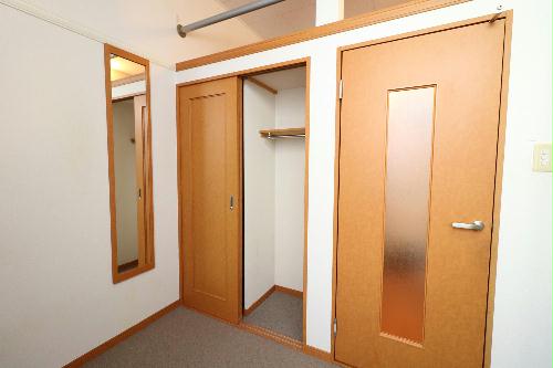 収納　大切な衣類を収納出来るクローゼットを完備！
