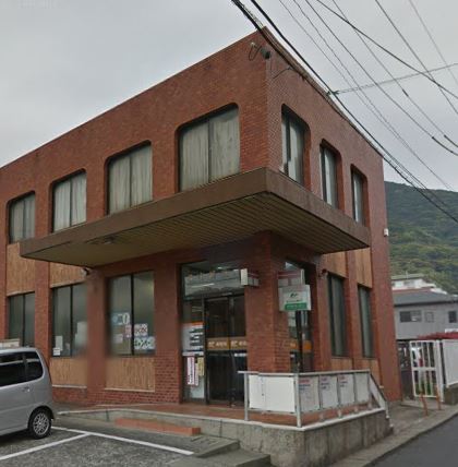 郵便局　湯川郵便局（郵便局）まで204m