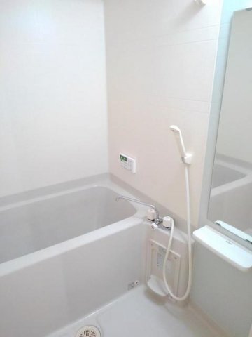 バス・シャワールーム　お風呂です