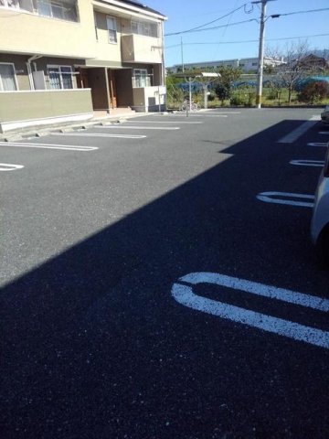 駐車場　駐車場があります