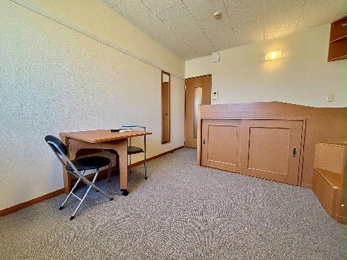 居室・リビング　設備・仕様は号室により異なる為、現状を優先いたします。