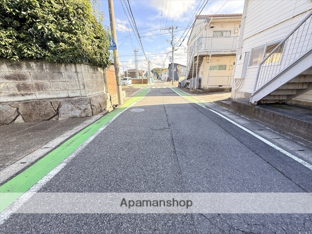 その他　前面道路（その他）まで0m