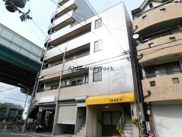 ガーデンハイムの建物外観