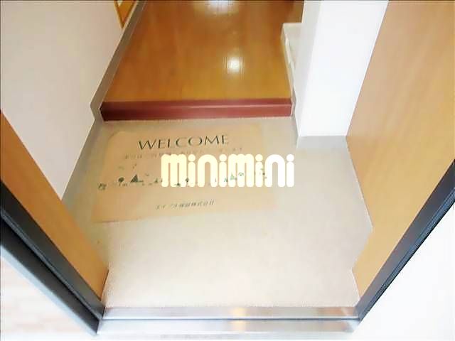 玄関　別号室の内装写真