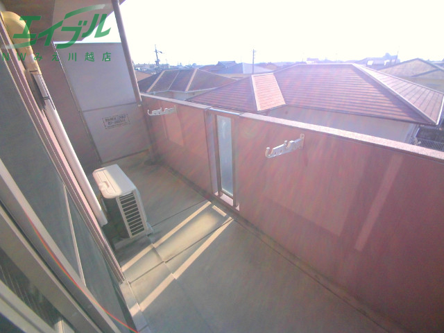 バルコニー　バルコニー同型参考写真