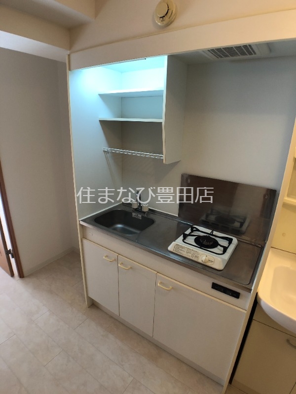 キッチン　同型別部屋写真