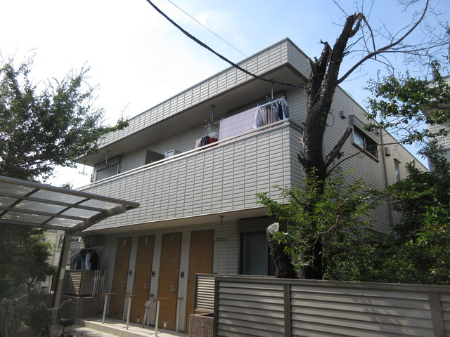 中野区江原町のマンションの建物外観