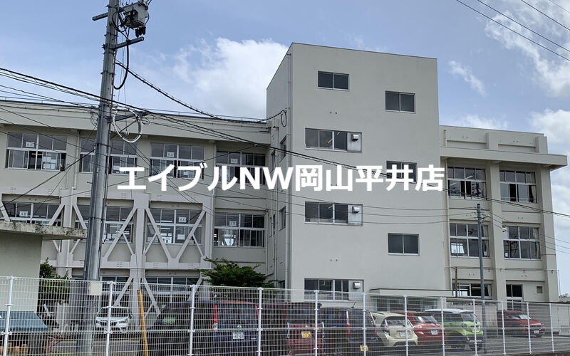 【赤磐市高屋のアパートの小学校】