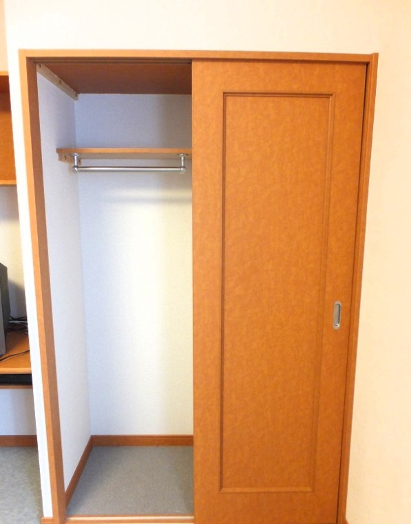 収納　クローゼット有り