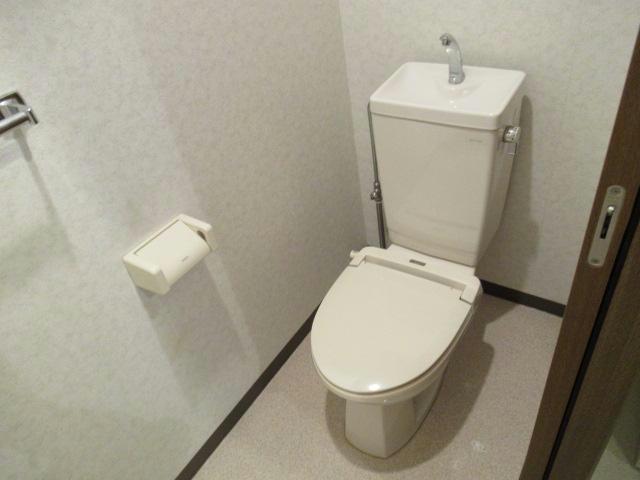トイレ　別部屋　参考写真