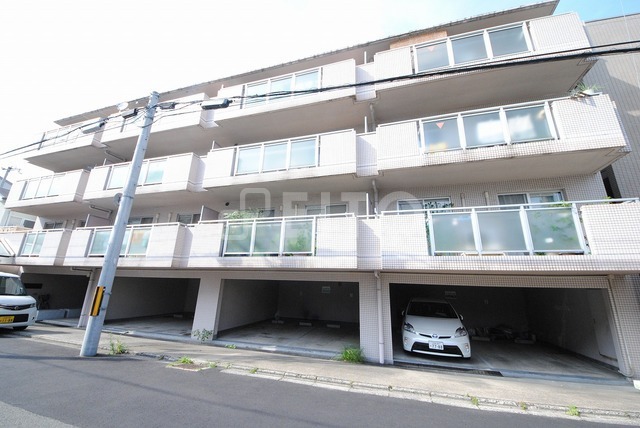 建物外観　分譲賃貸マンション
