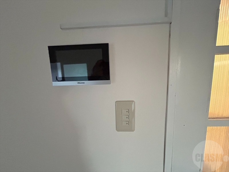 セキュリティ　モニター付き