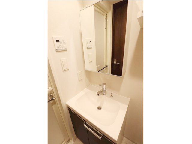 洗面設備　おしゃれな内装です