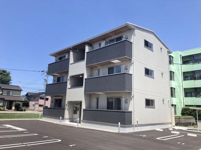 ルノアールの建物外観