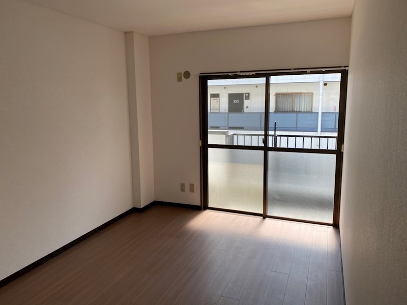 居室・リビング　別部屋参考写真