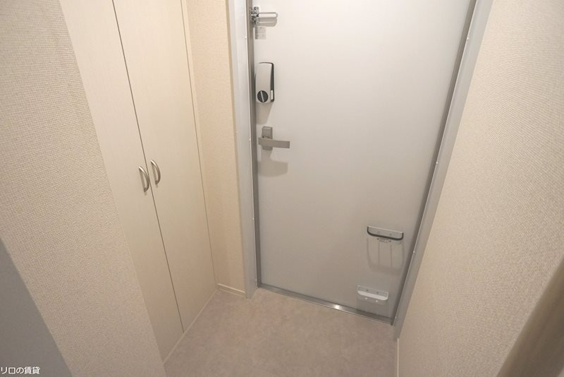 玄関　別号室