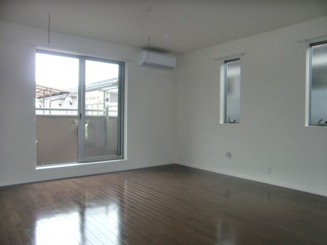 居室・リビング　同タイプ2F参考写真