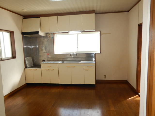 居室・リビング　ダイニングキッチン約７．５畳