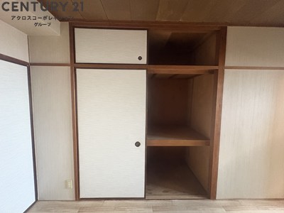 収納　奥行きもある広々収納