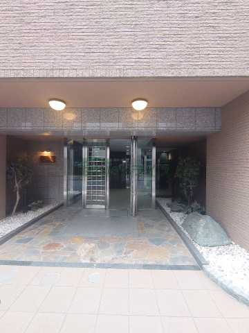 エントランス　スカイコート神田壱番館