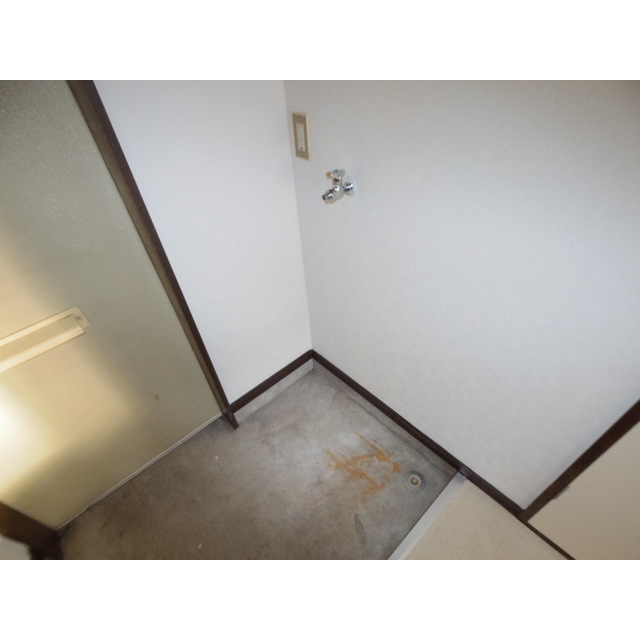 洗面設備　洗濯機置き場