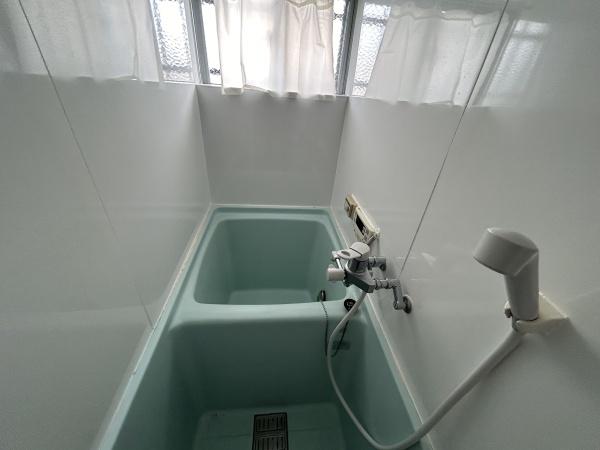 バス・シャワールーム　綺麗です♪