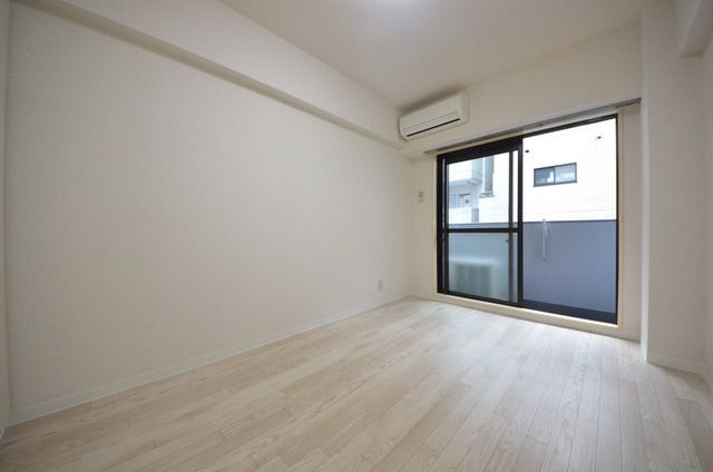 居室・リビング　綺麗な居室