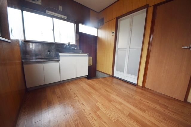 居室・リビング　★お問い合わせはタウンハウジング調布店へ★