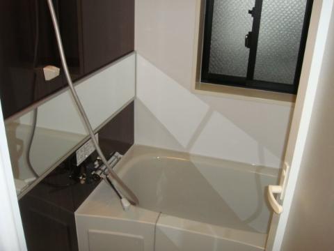 バス・シャワールーム　バス